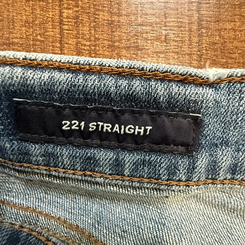 Lucky Brand 221 Straight Jeans Mens 34x32 Blue Distressed Medium Wash Denim
